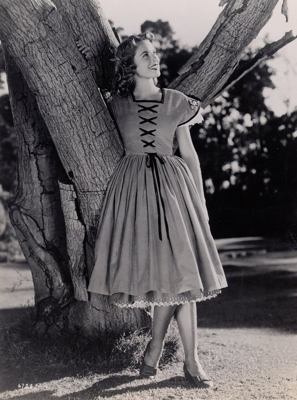 Janet Leigh 1947 portrait — 2020-05-08 10:19:10 , Unknown authorUnknown author